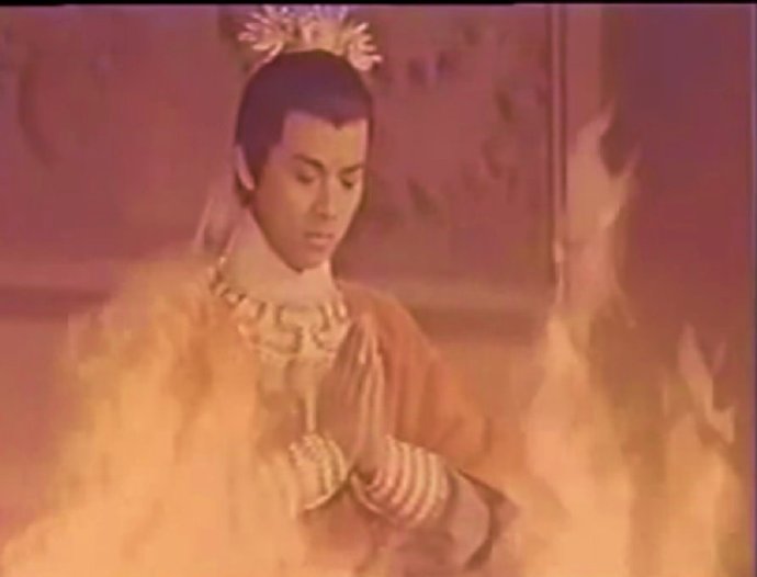 揭穿妖魔真身